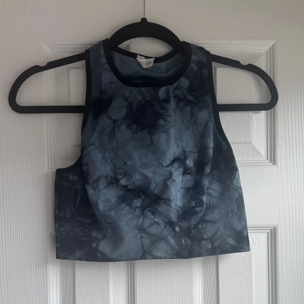 Soul by SoulCycle Black Tie-Dye High Neck Sports Bra - Picture 2 of 4